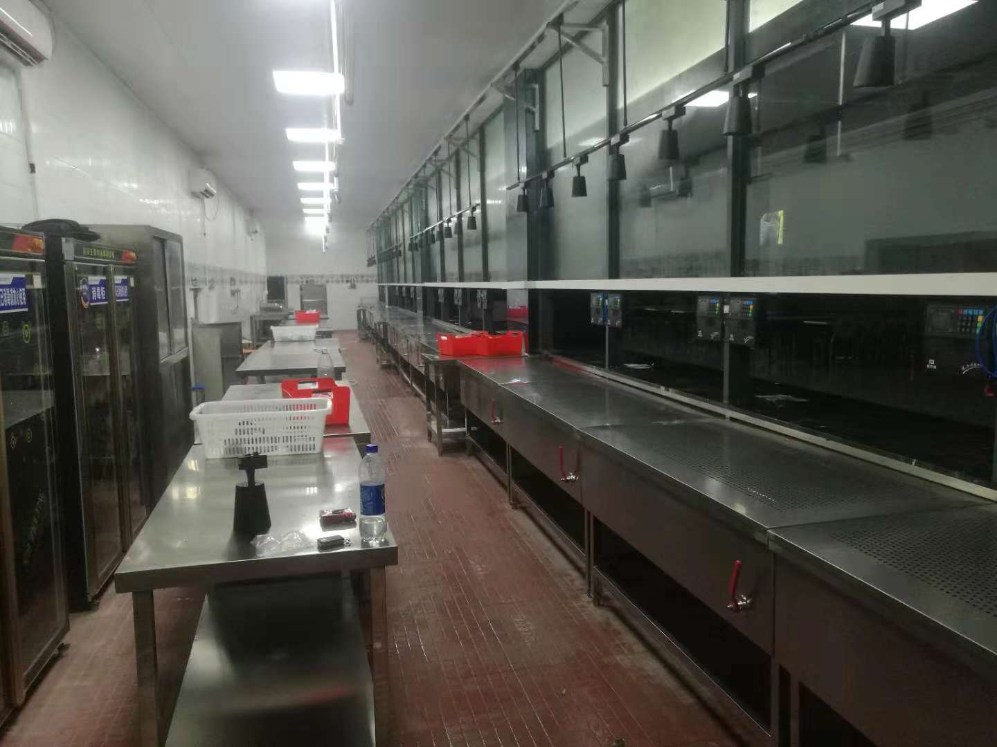 广州酒店餐馆厨房设备生产厂家及不锈钢厨具供应商
